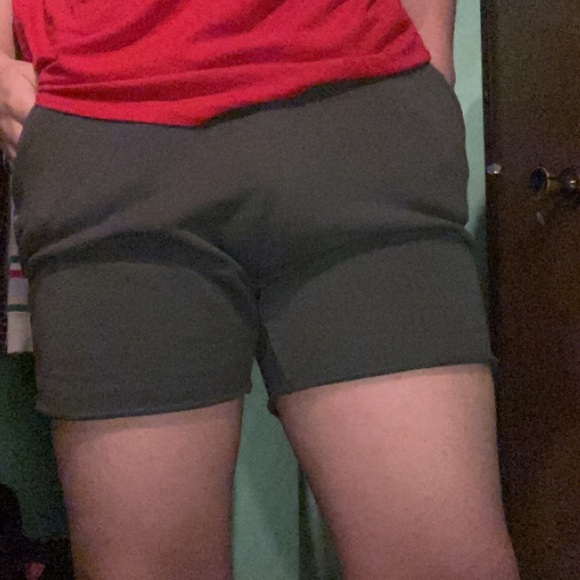 Dark grey sweat short - Picture 2 of 2